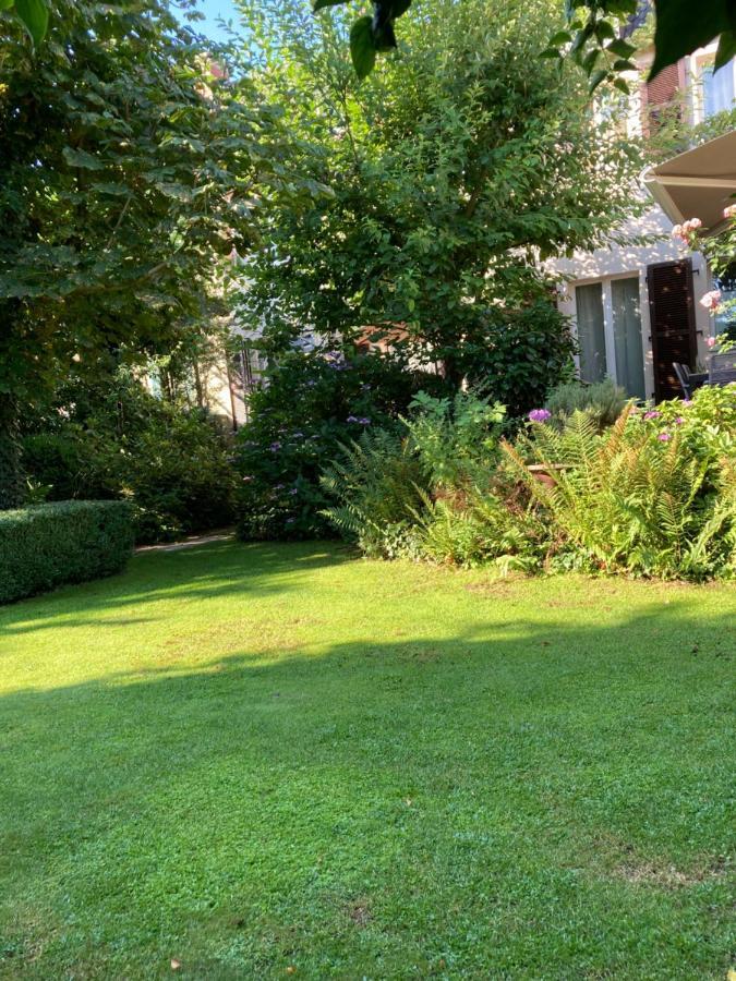 Saarlouis Innenstadt Im Gruenen Exterior foto